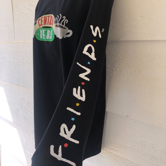 Friends The Television Series Size Large Central Perk Long Sleeve Tee Black - Picture 8 of 12